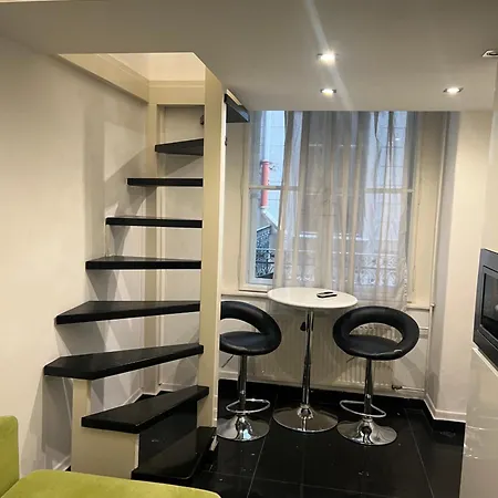Fashion Street Mini Appartement